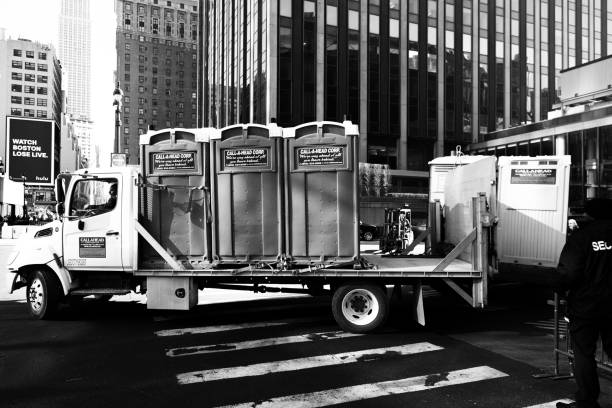 Best Emergency porta potty rental  in Lucasville, OH